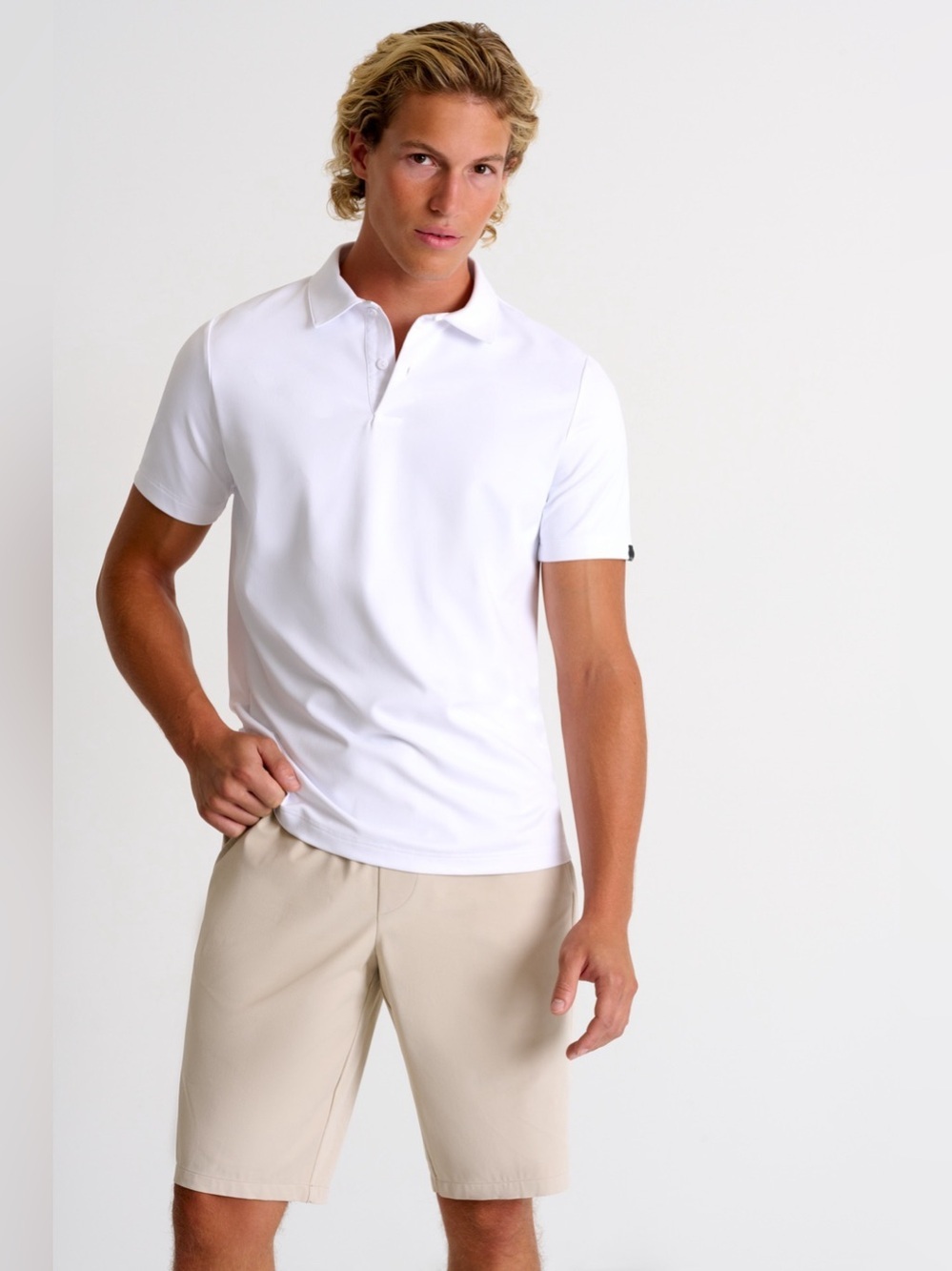 Shan Actuel Polo, white, BNWT, size L